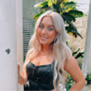 Meet your Posher, Carissa